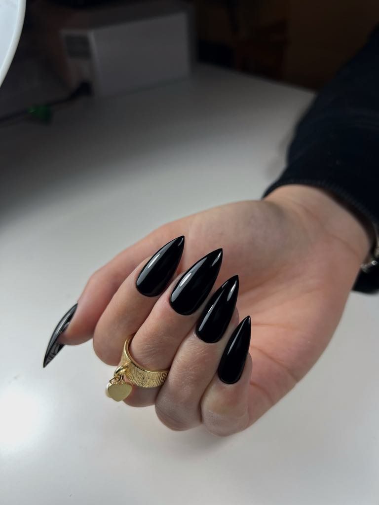 NKF - Natural Stiletto Medium