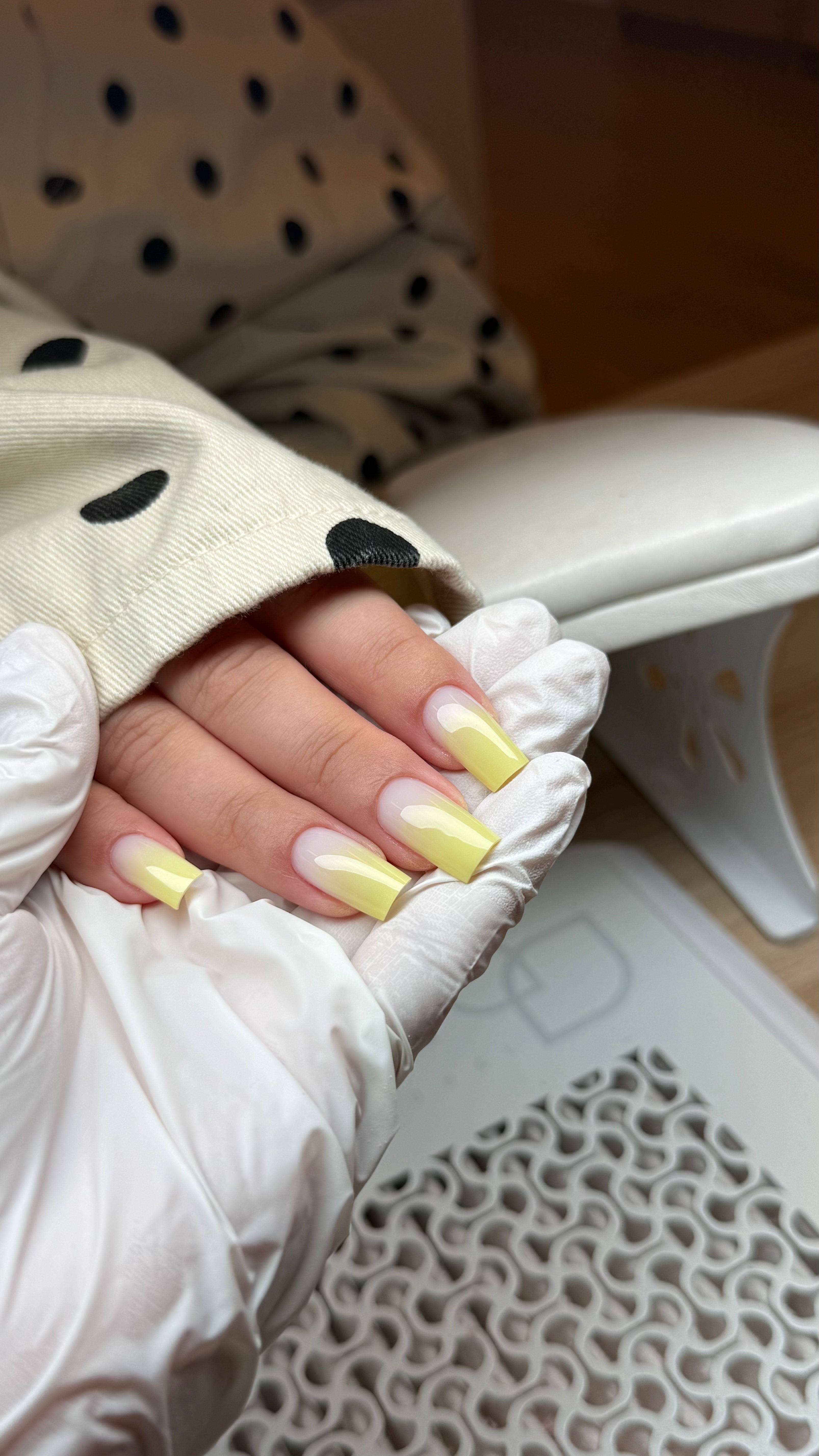 ONHERNAILS - Soft gel tips Carré médium MILKY