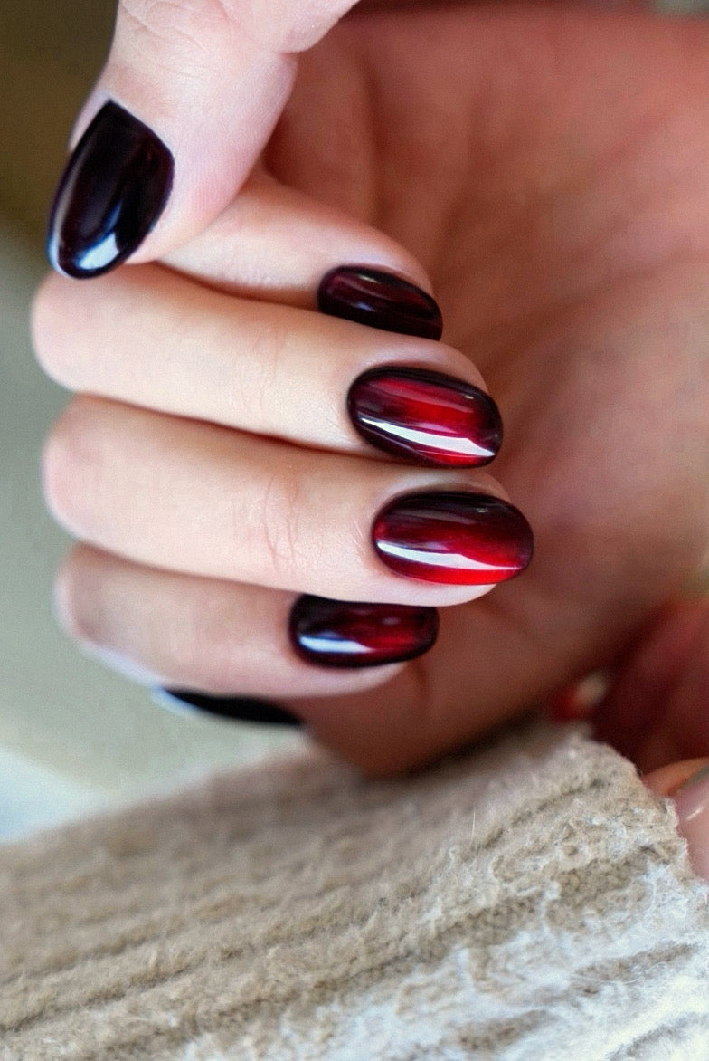 ONHERNAILS - Vampire kit (3 vernis + 1 aimant cat-eyes)