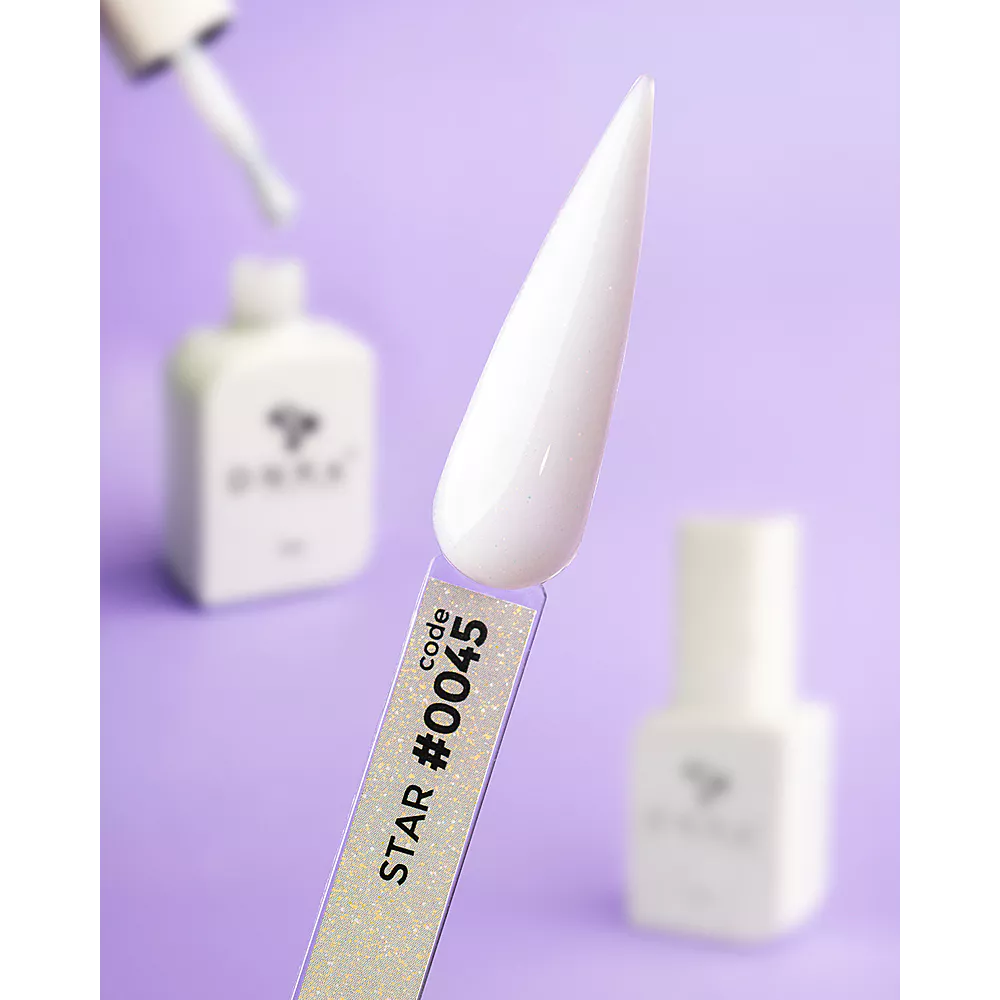 DNKA - Cover base 12 ml #0045 Star