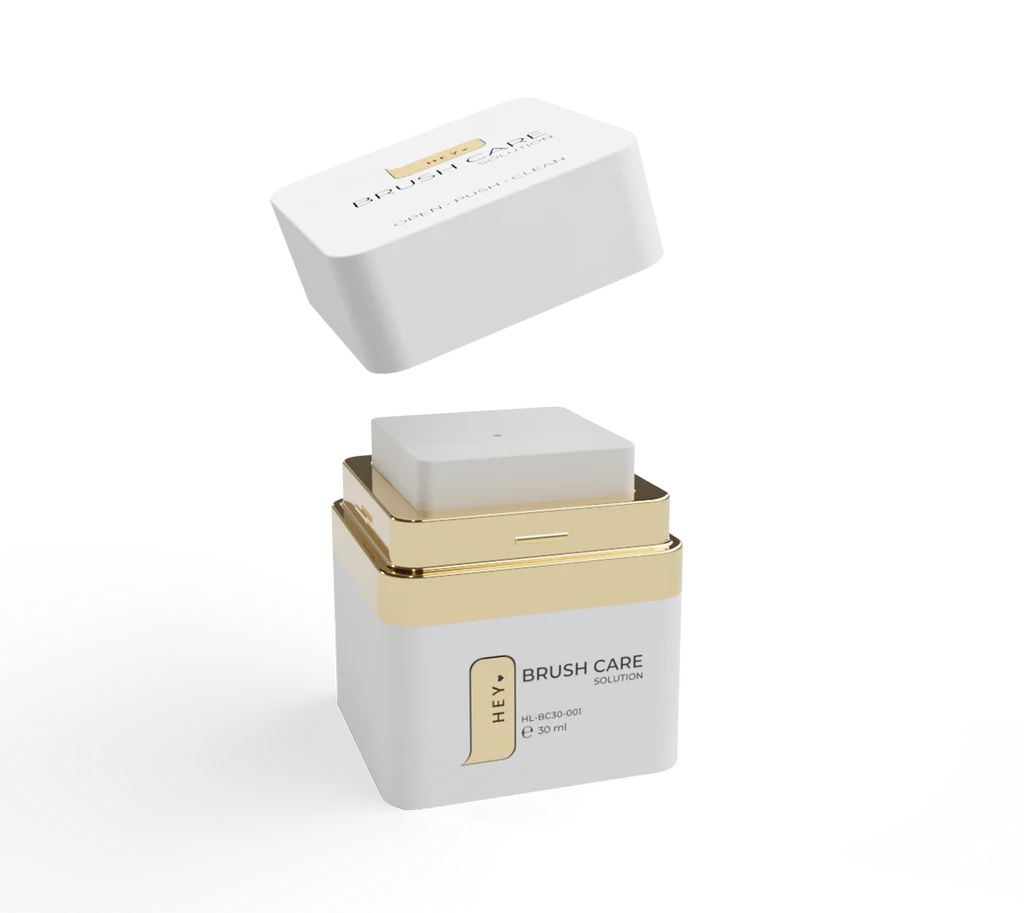 HEY 🖤 - Brush Cleaner