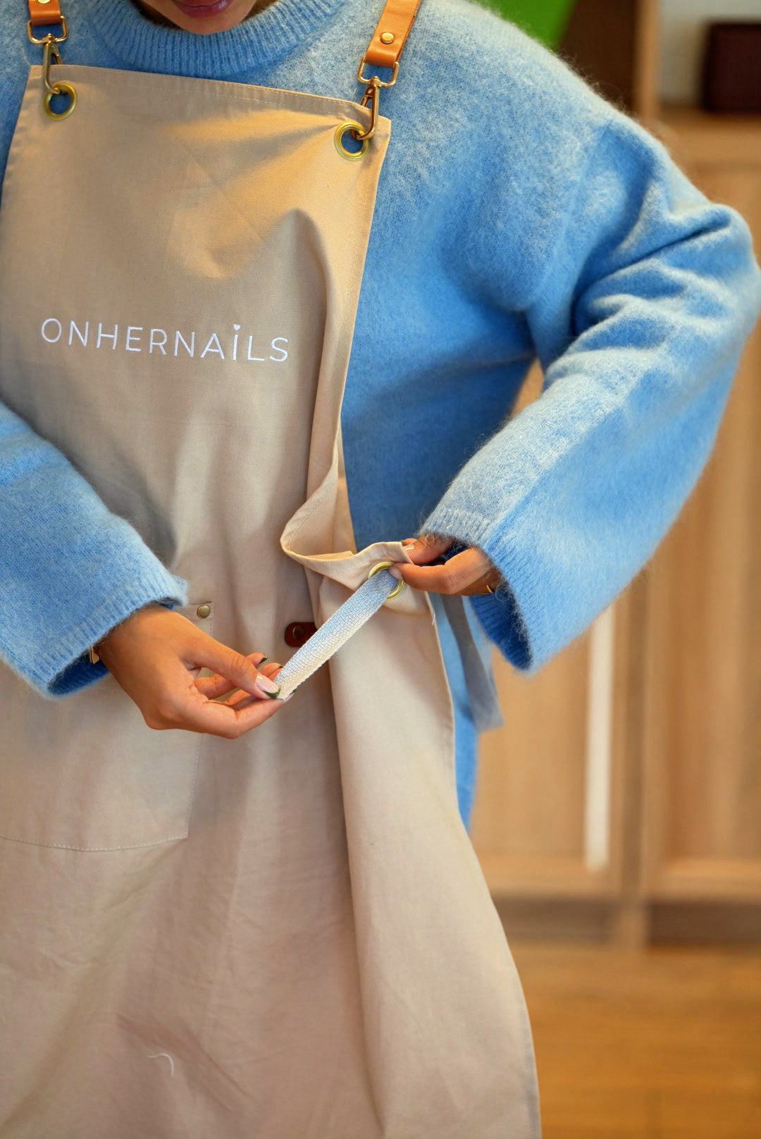 ONHERNAILS - Tablier